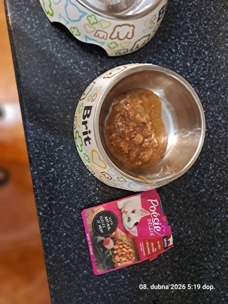 Vitakraft Cat Poésie DéliSauce kapsička pro kočky hovězí 85 g