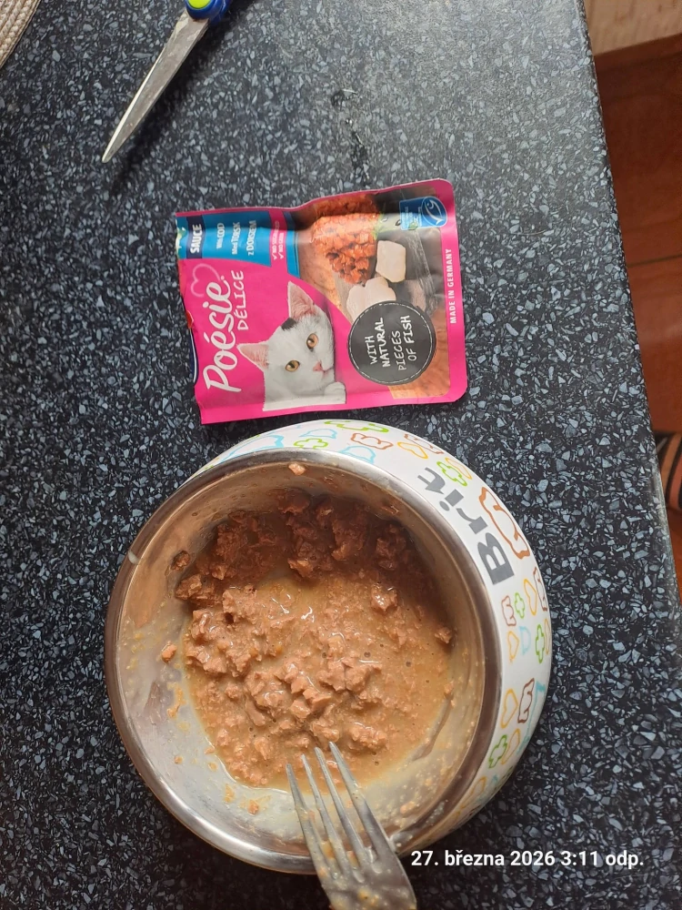 Vitakraft Cat Poésie Déli Sauce kapsička pro kočky treska 85 g